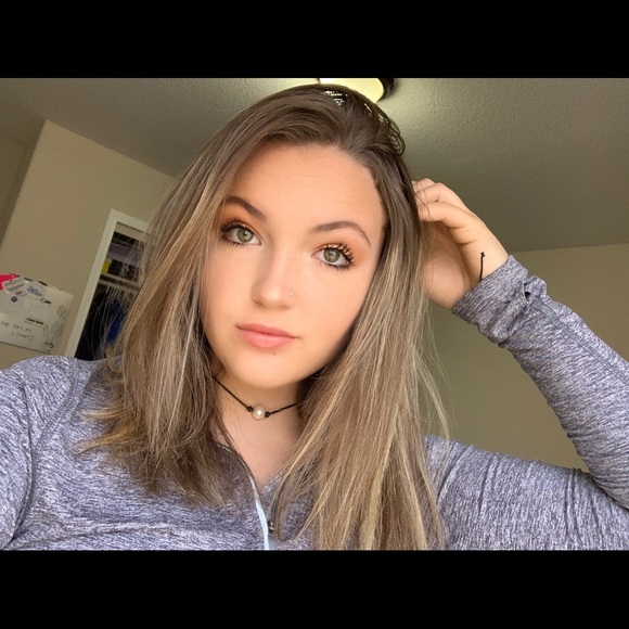 Meet your Posher, Dylan - Picture 1 of 1